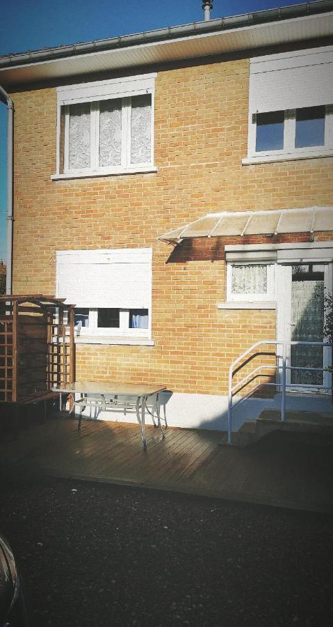Hôte Il était une fois Hesdin Exterior foto